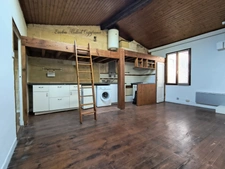 BORDEAUX – ATYPIQUE SOUS LES TOITS – T2 - CHAMBRE + BUREAU – DPE D
