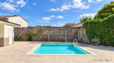 BÈGLES – 96 m² – 3 CHAMBRES + BUREAU – JARDIN – PISCINE