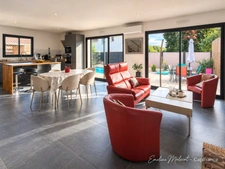 CENON – Maison 2022 DPE A/A – 127 m² – 4 chambres + bureau – Piscine – Garage