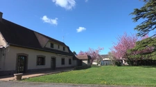 Near YPORT, 3.5 km from the sea. House of 180 m2 on land of 2500 m2.
