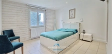 Villa à Prigonrieux en Dordogne(24), 252 m² habitable, 8 pièces, 6 chambres, piscine et terrain 3200m² clos
