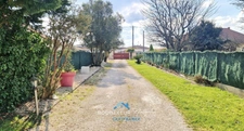 Villa à Prigonrieux en Dordogne(24), 252 m² habitable, 8 pièces, 6 chambres, piscine et terrain 3200m² clos
