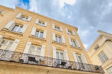 5-room apartment in the historic center of Bordeaux (33)