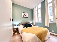 6-room apartment in the historic center of Bordeaux St Paul(33)