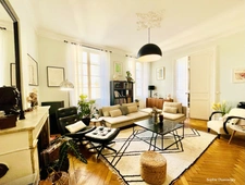Appartement bourgeois de 6 pièces à BORDEAUX  St Paul centre Historique (33)