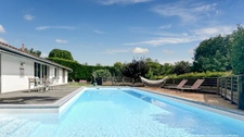Yvrac, Maison d'architecte, 5 pièces, piscine, au calme, vue sur le parc (33)