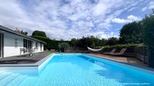 Yvrac, Maison d'architecte, 5 pièces, piscine, au calme, vue sur le parc (33)