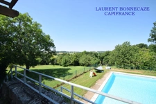 Maison de Caractére de type T7 sur un terrain de 8000M² proche de Valence d'Agen 82