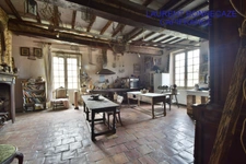 Maison ancienne à vendre de type T6 à LACHAPELLE (82).