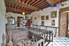 Maison ancienne à vendre de type T6 à LACHAPELLE (82).