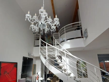 VILLA ARCHITECTE VIAGER 1 TETE DAME 74 ans