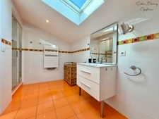 Exclusively in ASCAIN - Villa with swimming pool 