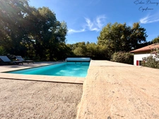Exclusively in ASCAIN - Villa with swimming pool 