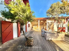 Maison DE CARACTERE Rénovée avec piscine chauffée -  LA BASTIDE CLAIRENCE (64)