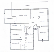 Maison à vendre 6 pièces avec Hangar indépendant et piscine CLARENSAC (30)