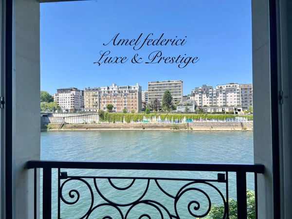 Appartement d’Exception – Vue Panoramique sur la Seine – Neuilly-sur-Seine, Île de la Jatte (4p 96m2)