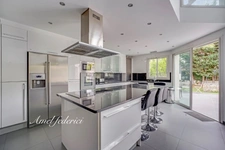 MAISON ALFORT - Exceptional architect-designed villa with high-end private cinema room