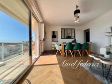 L’Océan pour horizon, une adresse d’exception pour ce bel appartement 85 m2 + Studio 22 m2 !!