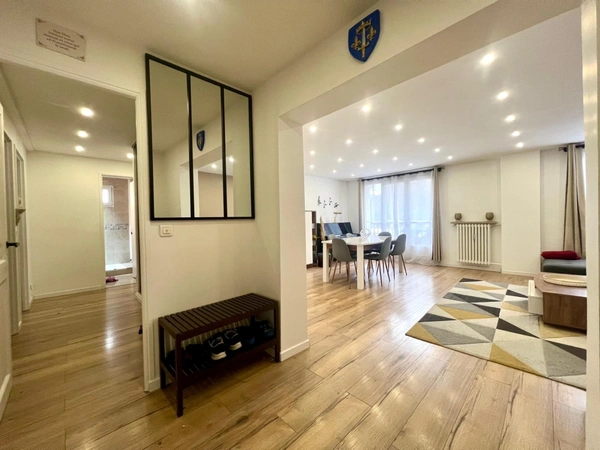 À louer - Appartement meublé entièrement rénové