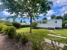 Mobile-Home - 36 m2 + 20 m2 de terrasse - sur parcelle 236 m2 - piscine privée - 5 min plage- SAINT GILLES CROIX DE VIE (85)