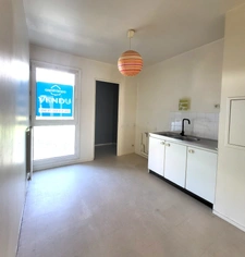 Créteil – Rare opportunité ! Superbe 2 pièces traversant de 53 m² avec balcon et box privatif