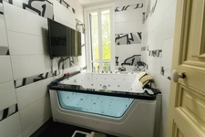 Exceptional family home in the heart of the VILLAGE area of Vauréal