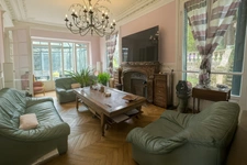 Exceptional family home in the heart of the VILLAGE area of Vauréal