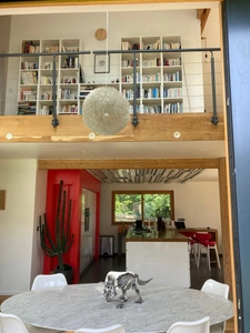 Magnifique maison d’architecte en bois – Performance énergétique (A), une rareté sur le marché immobilier – Nature, lumière & élégance absolue, avec vue dégagée