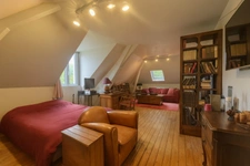 Exceptional family home in the heart of the VILLAGE area of Vauréal