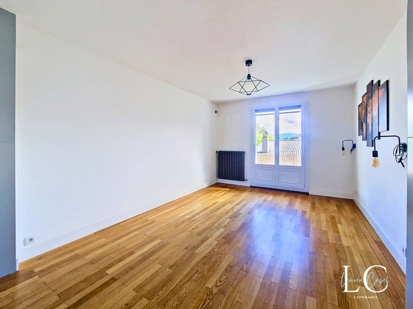 Exclusivité, appartement T3 en dernier étage 
