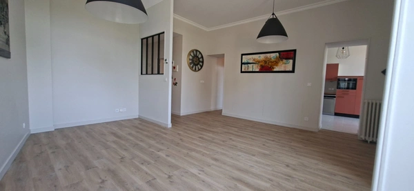 Appartement de caractère – Centre-ville d'Aix-les-Bains  