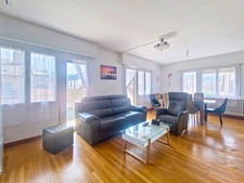 Rare à la vente, T3 dernier étage dans un quartier très prisé avec garage