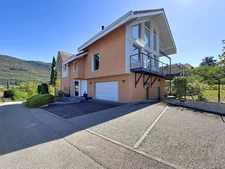 Maison de caractère à Brison-Saint-Innocent – 4 chambres, vue lac et montagnes, beaux volumes