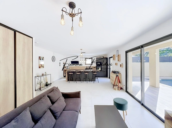 À Vendre Villa T4 de 93m² avec Piscine, Borgo, Haute-Corse (20)