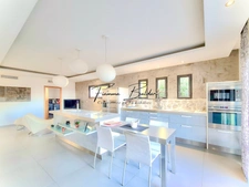À vendre Propriété - Villa d'architecte 225m², Terrain 4 116m², Vue mer, Folelli, Penta di Casinca, Haute-Corse (20)