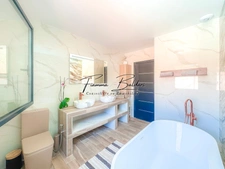 For sale Modern villa of 130m² + T2 45m², Land 840m², Sea view, Folelli, Penta di Casinca, Haute-Corse (20)