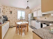 À vendre Maison de charme 5 pièces de 122m², Terrain 1 345m², Vue mer, Ville di Pietrabugno, Haute-Corse (20)