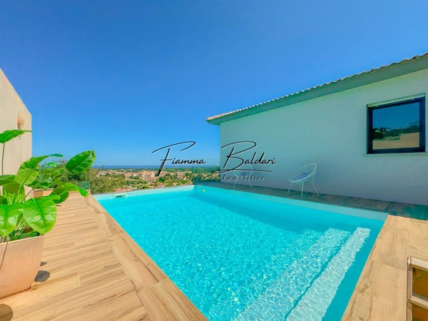 À vendre Villa moderne de 130m² + T2 45m², Terrain 840m², Vue mer, Folelli, Penta di Casinca, Haute-Corse (20)