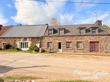 Longère 145 m² – 5 chambres – Dépendances – Campagne de Campénéac / Proche Brocéliande 