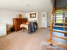 En exclusivité ! Longère en pierre – 135 m² habitables, combles, dépendance et terrain.