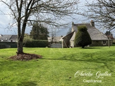 Maison en pierre à réhabiliter – terrain constructible 1 300 m², garage – Ploërmel