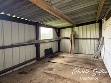 Maison en pierre avec garage et beau terrain de 1300 m2 en zone constructible avec puits – Ploërmel
