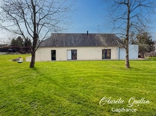 Maison d’architecte de plain-pied de 254 m² avec piscine intérieure et terrain de 3000 m² en plein cœur de Ploërmel