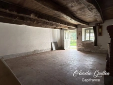 Maison en pierre avec garage et beau terrain de 1300 m2 en zone constructible avec puits – Ploërmel