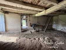 Maison en pierre avec garage et beau terrain de 1300 m2 en zone constructible avec puits – Ploërmel