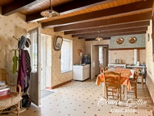 Le Roc-Saint-André – Maison en pierre 5 pièces 80 m2 avec beau potentiel