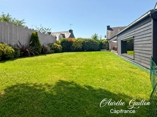 SINGLE-STOREY HOUSE 172 m² – 4 BEDROOMS – ENCLOSED GARDEN – LA CHAPELLE-CARO / VAL D'OUST