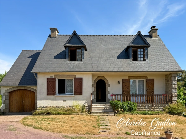 Maison familiale 129 m² – 4 chambres – Garage – Terrain arboré de 4 168 m² – Mauron