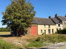 En exclusivité ! Longère en pierre – 135 m² habitables, combles, dépendance et terrain.