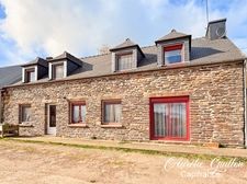 Longère 145 m² – 5 chambres – Dépendances – Campagne de Campénéac / Proche Brocéliande 